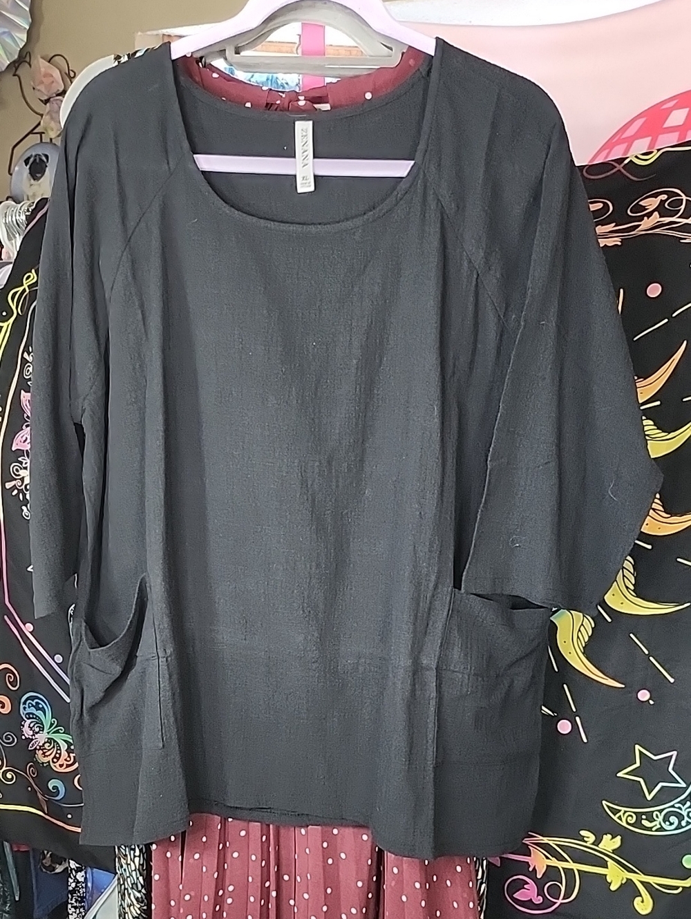 Zenana Outfitters Black Scoop-Neck Tunic with Pockets NWOT 26PTP